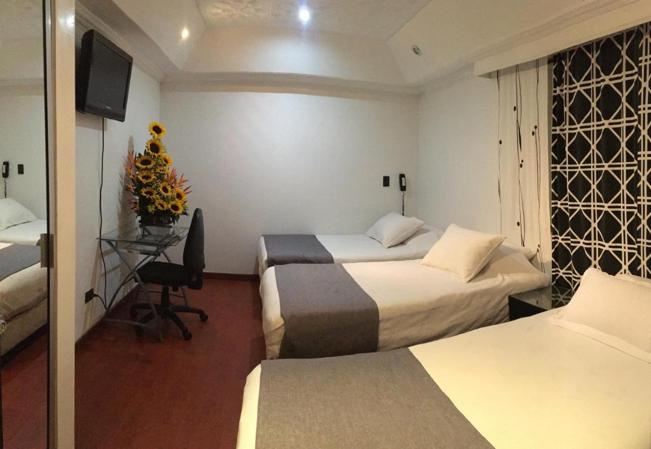 Hotel Ejecutivo Embajada Богота Екстер'єр фото