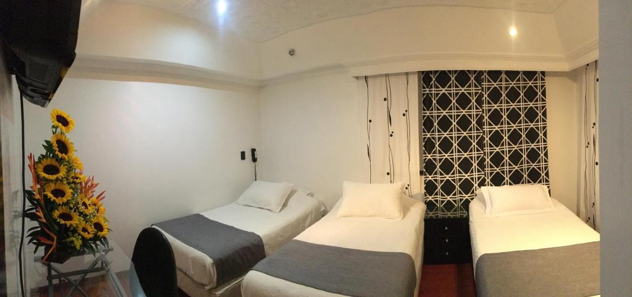 Hotel Ejecutivo Embajada Богота Екстер'єр фото